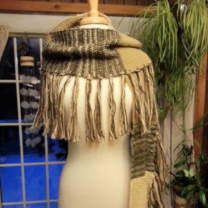 RUFF HEWN WOMEN'S SCARF